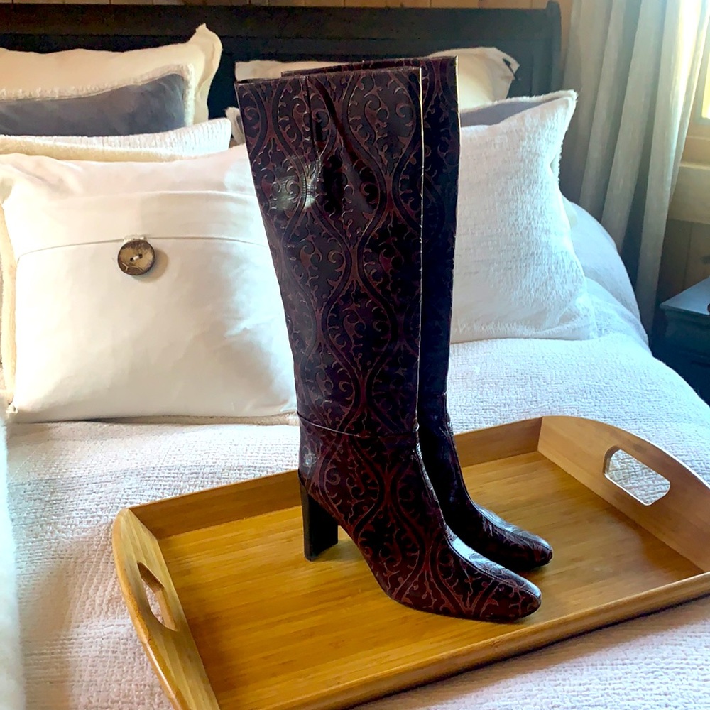 Vero Cuoio Boots size 8